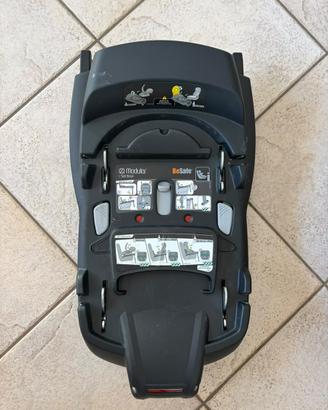 Stokke YOYO Seggiolino Ovetto + Base ISOFIX Auto