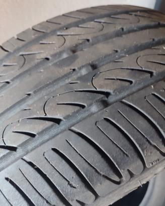 2 pneumatici firestone 195 55 R16 piu’ uno omaggio