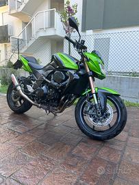 Kawasaki Z750R