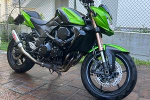 Kawasaki Z750R