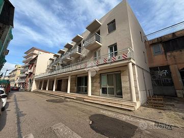 3 LOCALI A GRUMO NEVANO