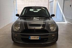 Mini cooper s jcw r53 john cooper works