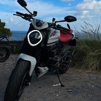 Ducati Monster 937 35kw