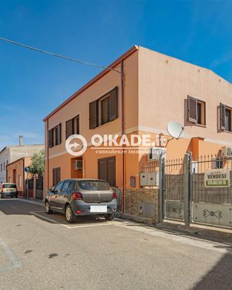 Ampia semindipendente con cortile a Sarroch