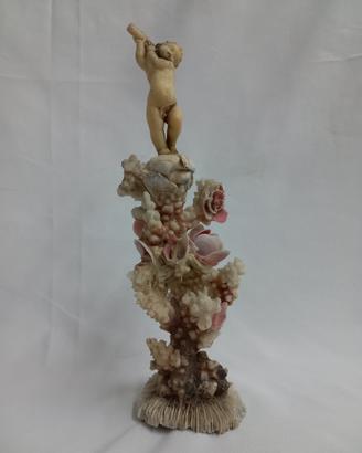 Statua vintage raffigurante coralli
