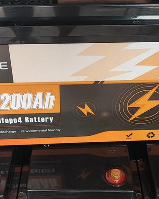 4 Batterie LiFePO4 12V 200Ah – 48V 200Ah – 10 kWh