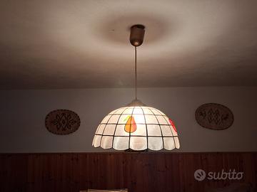 Lampadario e plafoniera per taverna.