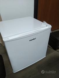 Frigorifero COMFEE RCD76WH2
