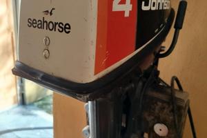Motore jhonson 4 cv