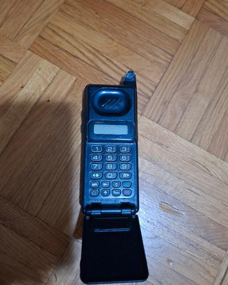 Motorola MicroTAC vintage