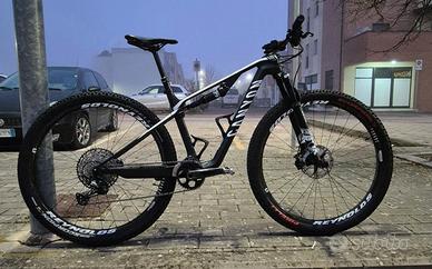 Canyon Lux CF 7 2021 Taglia S