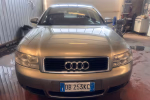 Audi A4 1.9 TDI/130 CV cat BERLINA