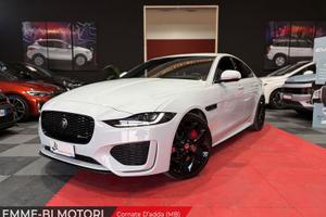 Jaguar XE 2.0 P300 R-DYN HSE AUTO 4WD