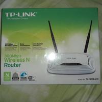 TP-LINK 300Mbps Wireless-N router