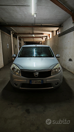 Dacia Sandero GPL 1.4 Laureate