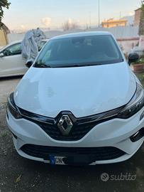 Renault clio 2023