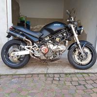 Ducati monster 900