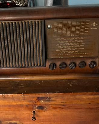 Radio Magnadyne 1950 ca