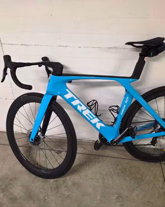 Trek Madone SLR 9 eTap Gen7 colore azzurro  t. 56