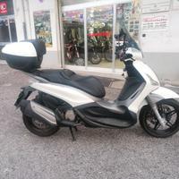 Piaggio Beverly 350 - 2012