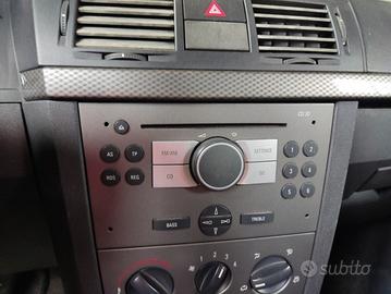 Autoradio OPEL MERIVA del 2006