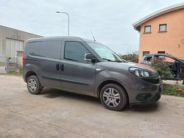 FIAT DOBLO' - 1.6 MJT - 105 CV - anno 2023