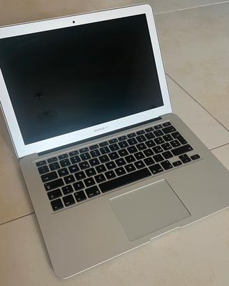 MacBook Air 13 pollici