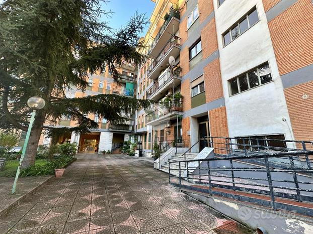 3 LOCALI A CASERTA