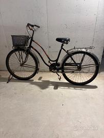 Bicicletta da donna con cestino da 26 pollici