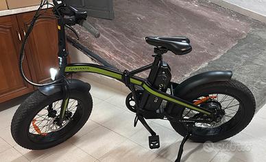 Bici elettrica argento mini mad