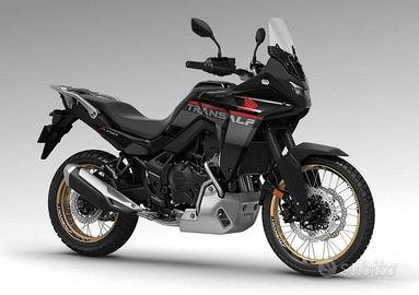 Honda XL 750 Transalp 2025 - PARI AL NUOVO - IN AR
