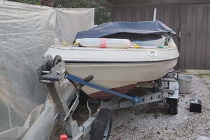 Barca ghibli con motore e carello