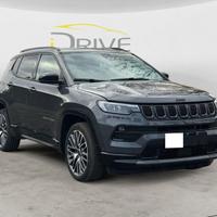 Jeep Compass 1.5 turbo t4 mhev Summit 2wd 130...