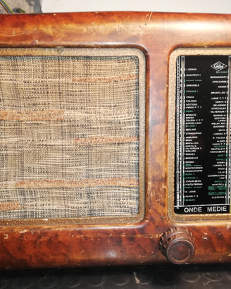 Radio CARISCH