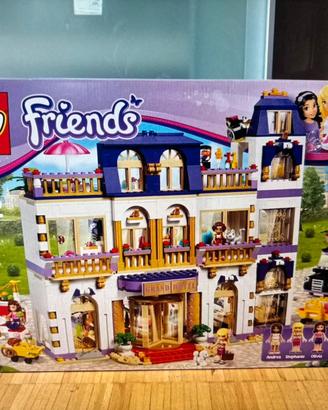 LEGO FRIENDS 41101 - Il Grand Hotel