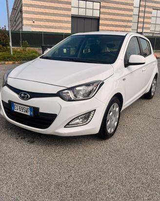 Hyundai  i20 gpl