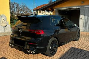 Golf 8 R Performance