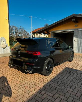 Golf 8 R Performance