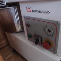 impastatrice 3 fase 18kg mecnosud 