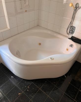 Vasca idromassaggio Albatros (ROMA)