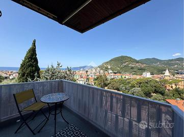 3 LOCALI A CHIAVARI