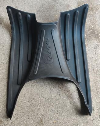 Vespa GTS tappeto pedana originale piaggio