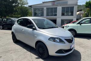 Lancia Ypsilon 1.2 69 CV GPL di serie/UniPro/Senso