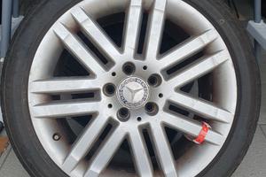 N.4 CERCHIONI ORIGINALI MERCEDES E 4 GOMME ESTIVE