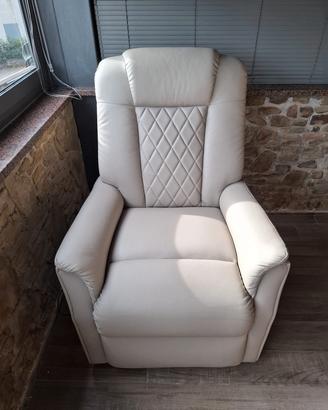 poltrona reclinabile