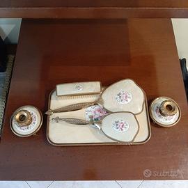 Set bellezza stile liberty originale