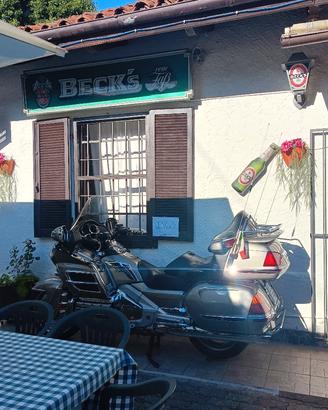 Honda goldwing