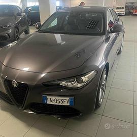 ALFA ROMEO Giulia 2.2 Turbodiesel 160 CV AT8 Execu