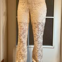 Pantalone di pizzo floreale con trasparenze Nualy