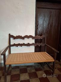 PANCA IN LEGNO e 4 sedie, 15 euro l'una